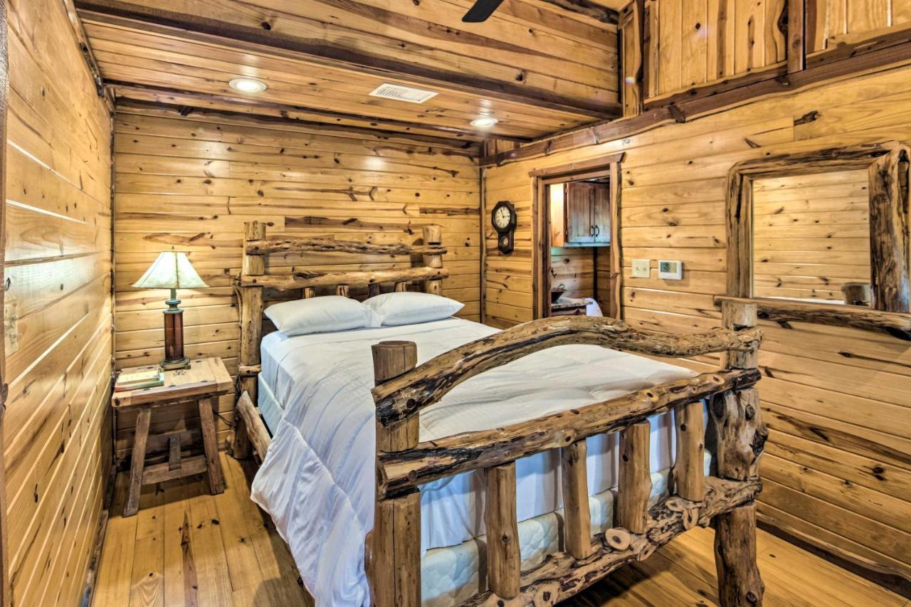 New The Deer Cabin Peaceful Refuge In East Texas Ben Wheeler Exterior photo